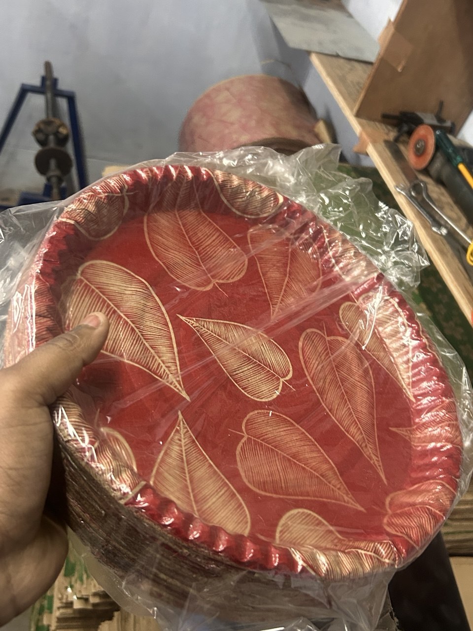 buffet paper plates